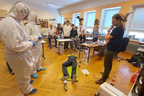 Hodina moderní chemie II. (28. 11. 2025)