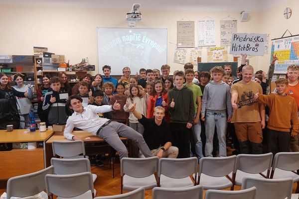 HitchBros ve škole (10. 11. 2025)