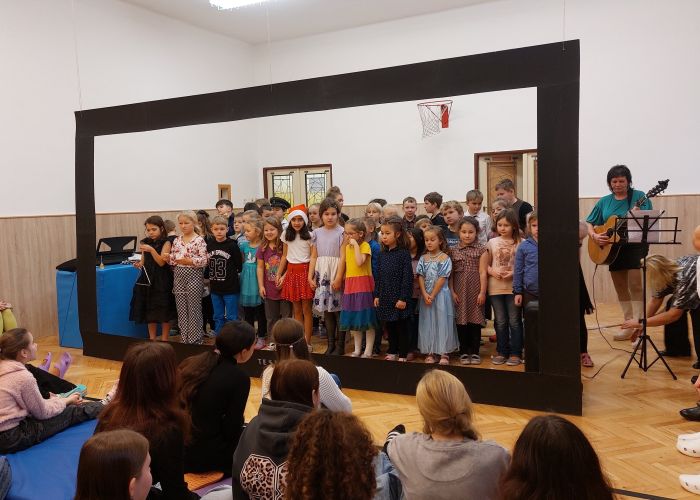 Vánoční besídka ve škole (19. 12. 2025)