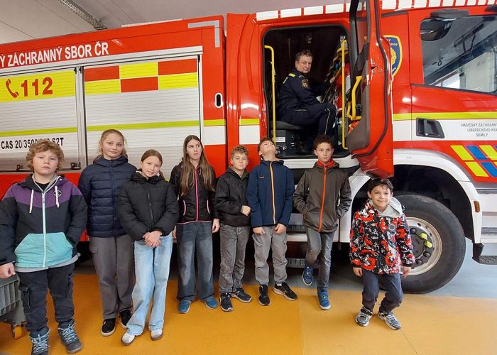 Prevence šikany a hasičárna Semily - 6. třída (4. 11. 2025)